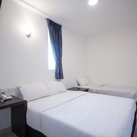 D Nice Hotel Bayan Lepas Dış mekan fotoğraf